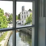 Im Gewoelbe *